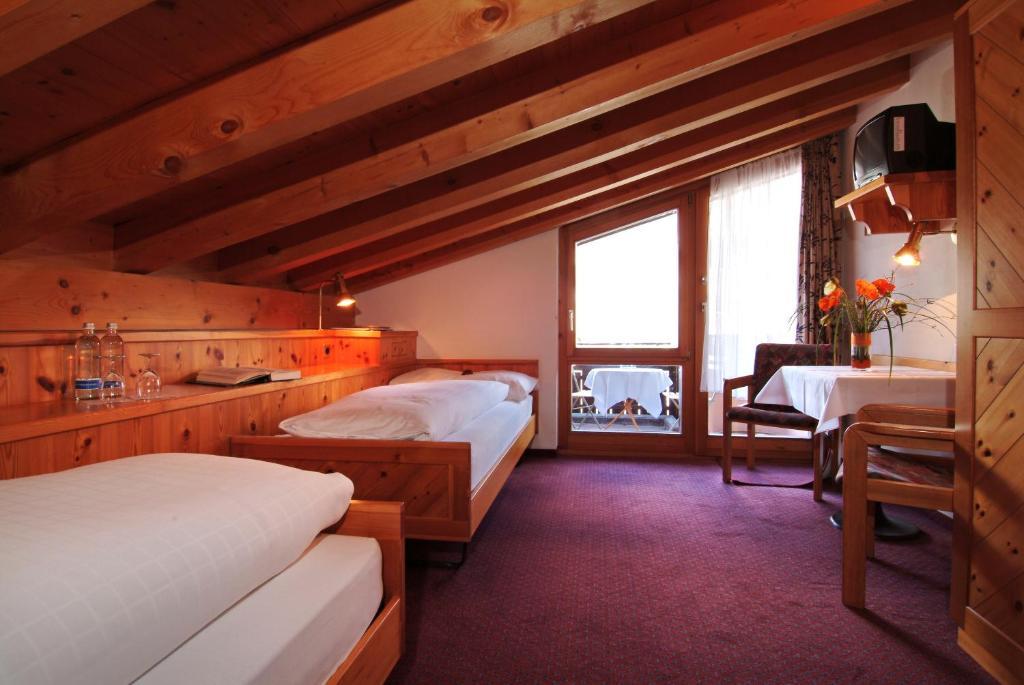 T3 Hotel Mira Val Flims Exterior photo