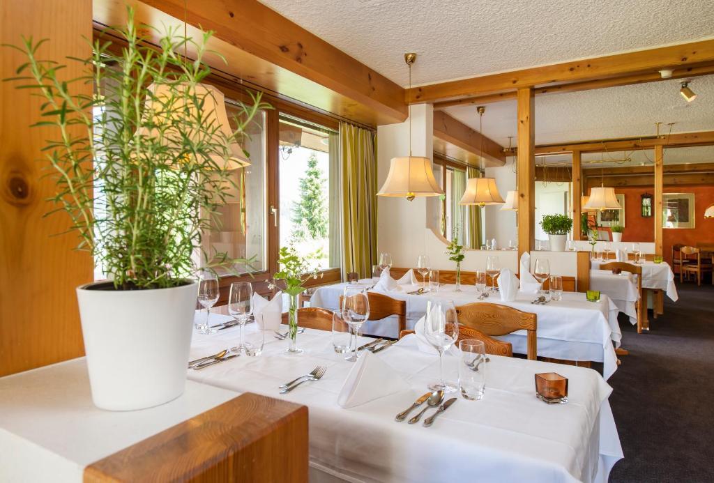 T3 Hotel Mira Val Flims Exterior photo